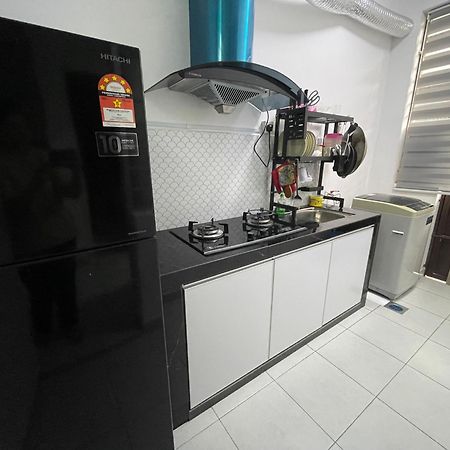 Dm Homestay Skudai Exterior foto